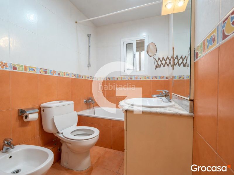 Foto d842df61-32b1-4cf0-b674-4b66a75ec59c. Pis a Carmel Barcelona