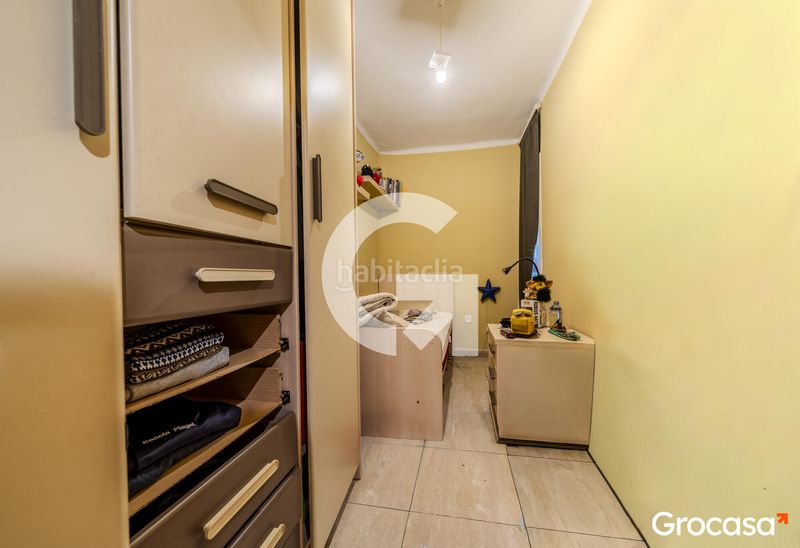 Foto f0ca9f0e-36a8-4a1b-b1e9-6381f54afb2a. Pis a Carmel Barcelona