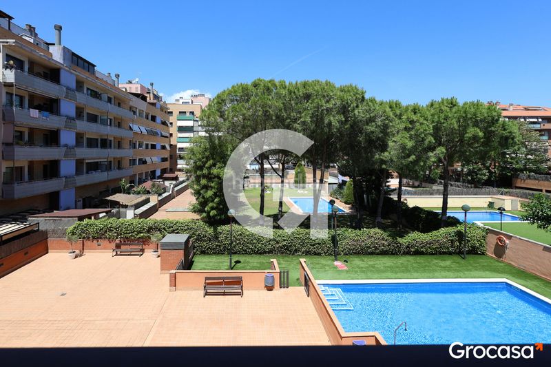 Foto 7ff34376-ff94-4a3e-8d58-58f84d6d3b41. Pis amb calefacció aparcament piscina a Els Canyars Castelldefels