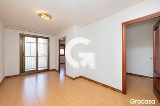 Pis  Cl occident d'. Piso en venta en collblanc