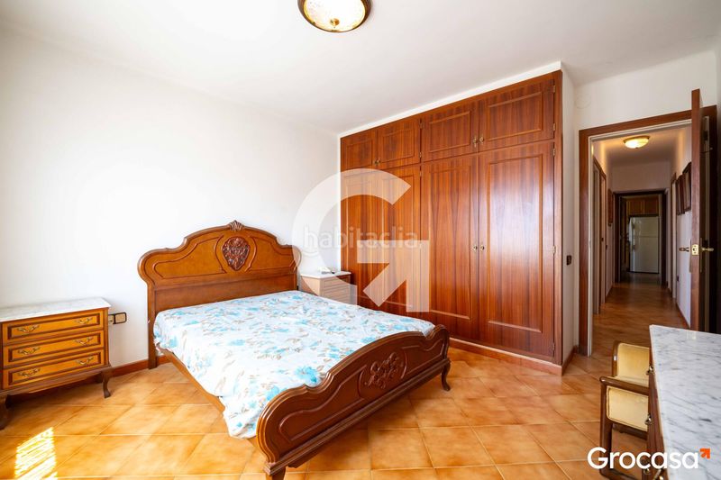Foto a90dd3d2-41f6-42eb-850e-ab5a64c650d6. Pis amb aparcament a Peramàs Mataró