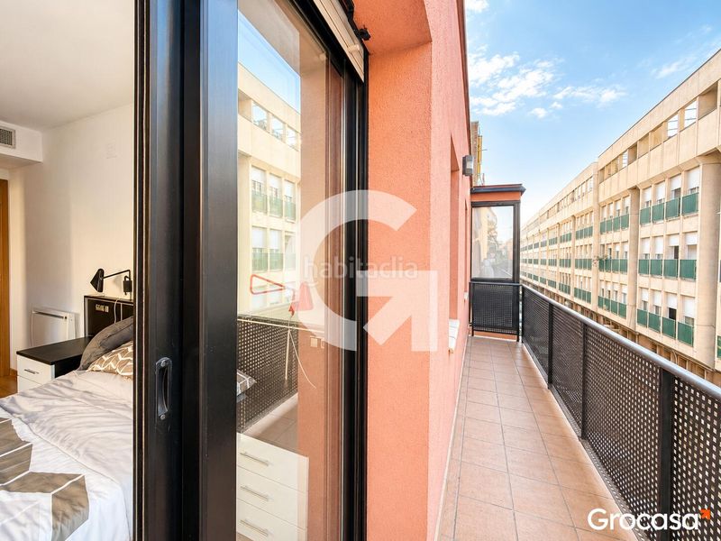 Foto 3d07e6b9-a685-420d-993f-a694381d3f27. Pis a Sants-Badal Barcelona