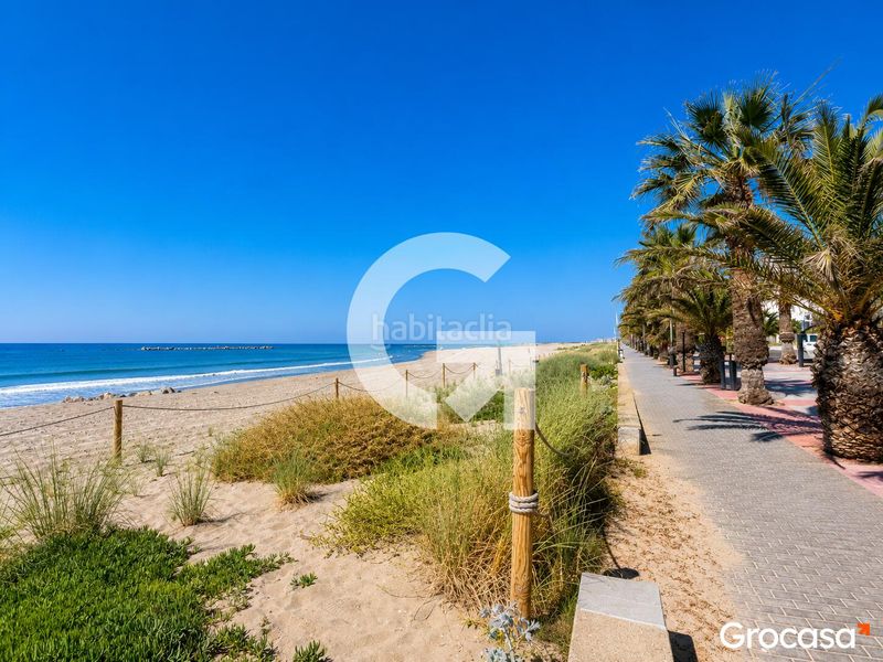 Foto 9c9aec58-f648-4d88-b711-5bcaf27a4abe. Semi detached house with heating parking in Les Salines-Pla de Sant Pere Cubelles