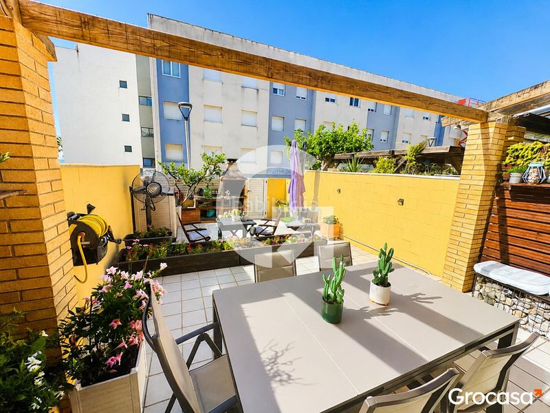Foto e403359a-02d1-4817-8e88-8d7bdd431f28. Semi detached house with heating parking in Les Salines-Pla de Sant Pere Cubelles