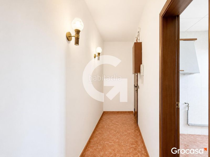 Foto c76a905a-29b4-40a9-b189-049ca06fc9a4. Pis a Sants-Badal Barcelona