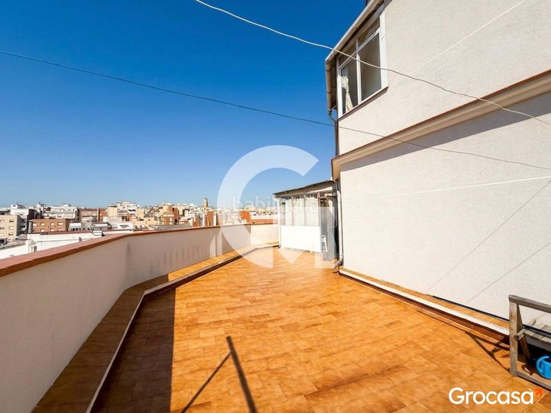 Foto f1c396ab-ea20-40cb-9d53-fa930c48d6eb. Pis a Sants-Badal Barcelona