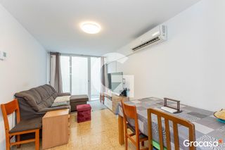Etagenwohnung  Cl domenech i montaner. Trastero incluido! piso exterior de 3 habitaciones