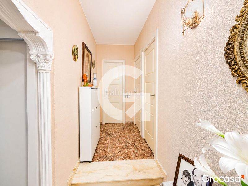 Foto bbe665cc-d0c2-41cb-b192-a381cb13bbd3. Casa amb calefacció aparcament piscina a Vallirana