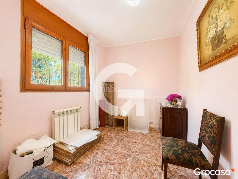 Foto e7840fa2-744f-457d-a300-789b6a82a914. Casa amb calefacció aparcament piscina a Vallirana