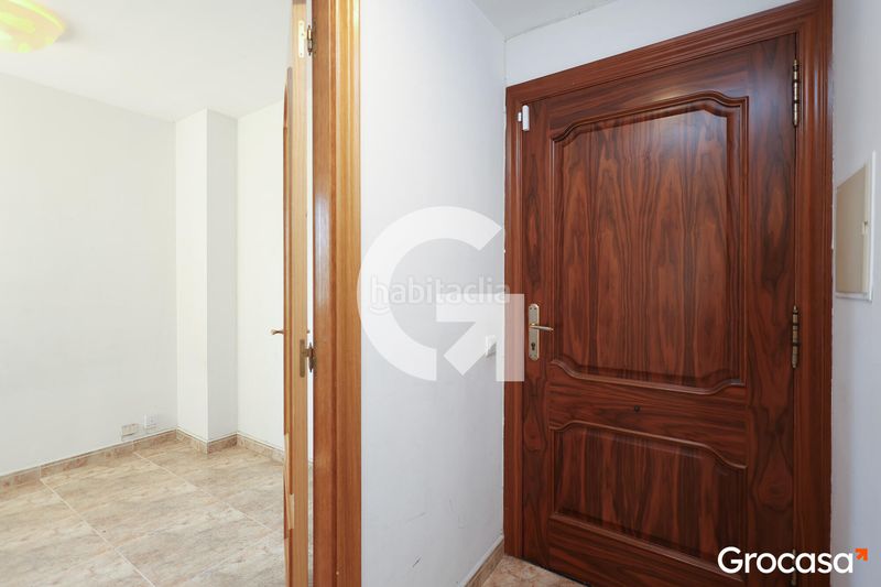 Foto f32150eb-6eb4-44fa-958b-52a78425a057. Dúplex amb calefacció a Centre Rubí