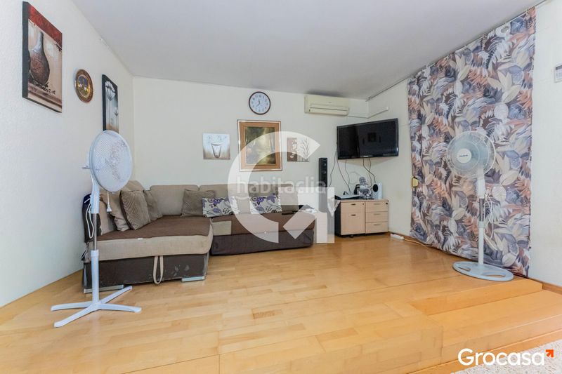 Foto d53a87c9-5a94-47ab-acc3-a993d3cb7f87. Pis a Centre Cornellà de Llobregat