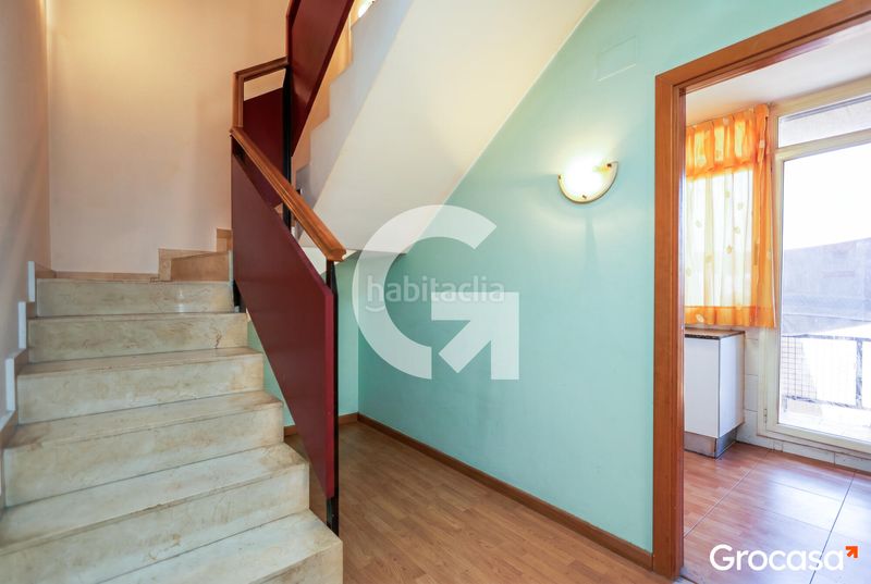 Foto 4e49c930-00e9-47fe-8fba-6789ea41198c. Dúplex duplex exterior con parking! en Diagonal-Colomeres Gavà