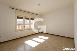 Flat  Cl sagunt. Piso en zona nort rubi