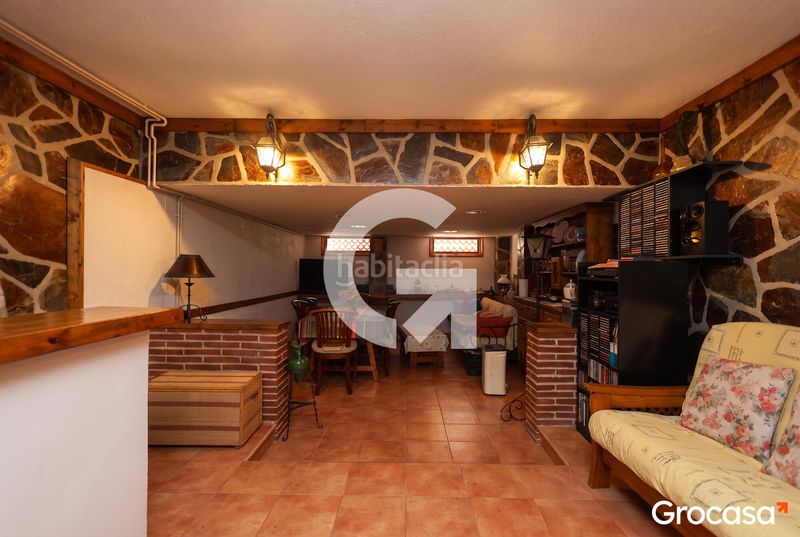 Foto e8d6fe6a-36d7-4075-9c6b-0dba27775527. Casa adosada  en el parque de Marianao en Sant Boi de Llobregat