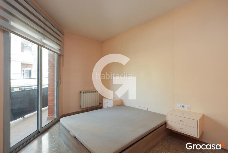 Foto 303bf8ba-eb80-4b6f-89a8-ff68fb751bd1. Dúplex  con terraza y parking! en Torrent Ballester Viladecans