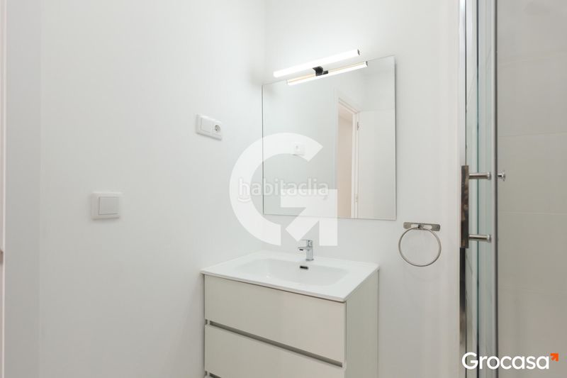 Foto 4d292ec5-f646-4cc3-aab7-8402249caf2a. Casa amb calefacció a Ca n'Anglada Terrassa