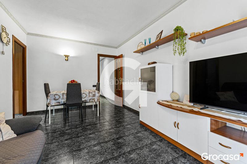 Foto 630dd032-4348-4b02-9db0-26d140e2d771. Etagenwohnung mit heizung in Pubilla Cases Hospitalet de Llobregat (L´)