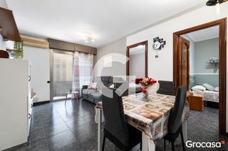 Pis  Cl covadonga de. Piso exterior 4 habitaciones con balcón 89m toledo con gravina.