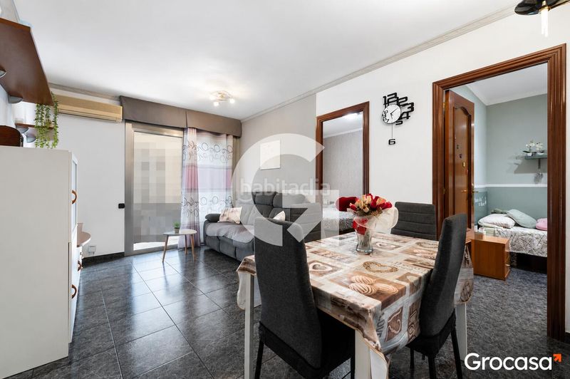 Foto 73eb1747-aa0c-44bf-b7f8-63d490e26933. Etagenwohnung mit heizung in Pubilla Cases Hospitalet de Llobregat (L´)