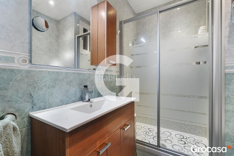 Foto b3d0da77-7d56-4ca9-9a91-7a1939a80ea5. Etagenwohnung mit heizung in Pubilla Cases Hospitalet de Llobregat (L´)