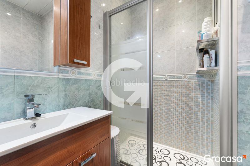 Foto dd9e16ee-a69b-4f33-81e8-c14cd86aef8a. Etagenwohnung mit heizung in Pubilla Cases Hospitalet de Llobregat (L´)