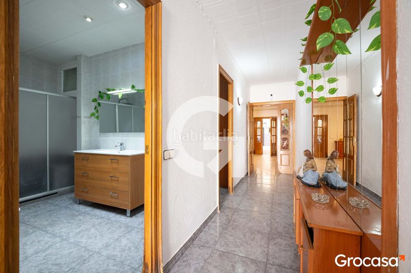 Foto 4cb193cb-e871-40f3-ac1b-0ffb682e876b. Casa amb calefacció a Cerdanyola Nord Mataró