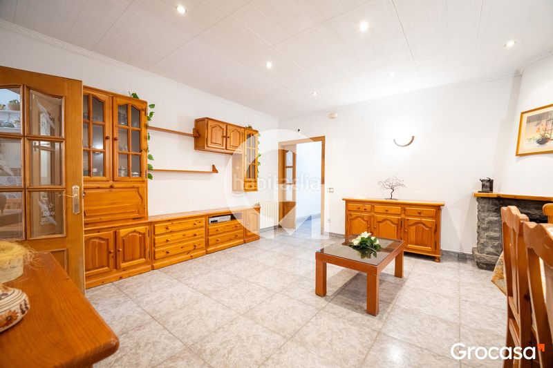 Foto 6f9e9486-c923-49e0-a1da-6ca9838f8183. Casa amb calefacció a Cerdanyola Nord Mataró
