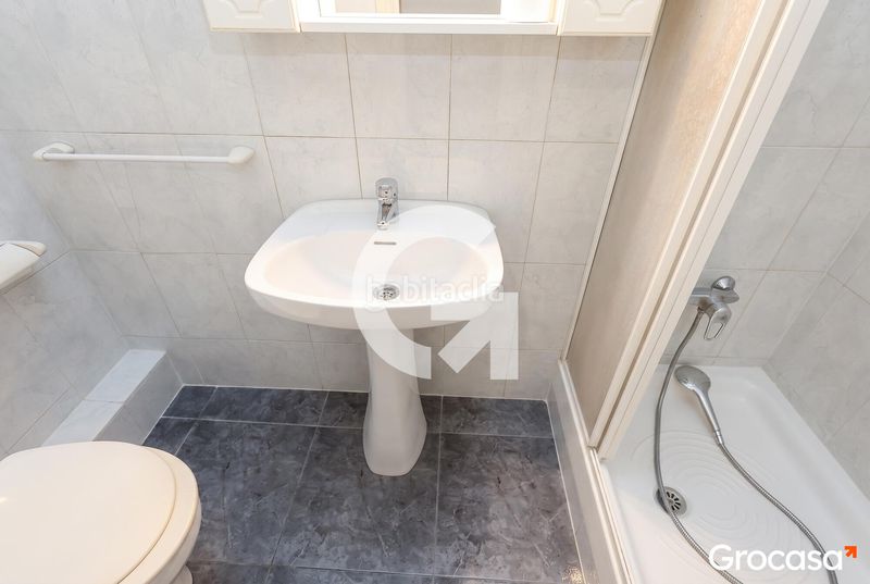 Foto f2f060ed-a892-40d2-8122-0529112c37e9. Planta baixa a Diagonal-Colomeres Gavà