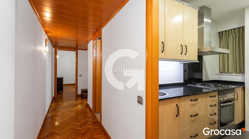 Foto 0c691877-09e0-4fb9-b5b5-9eb92a7063e0. Pis amb calefacció aparcament a Font de la Guatlla Barcelona