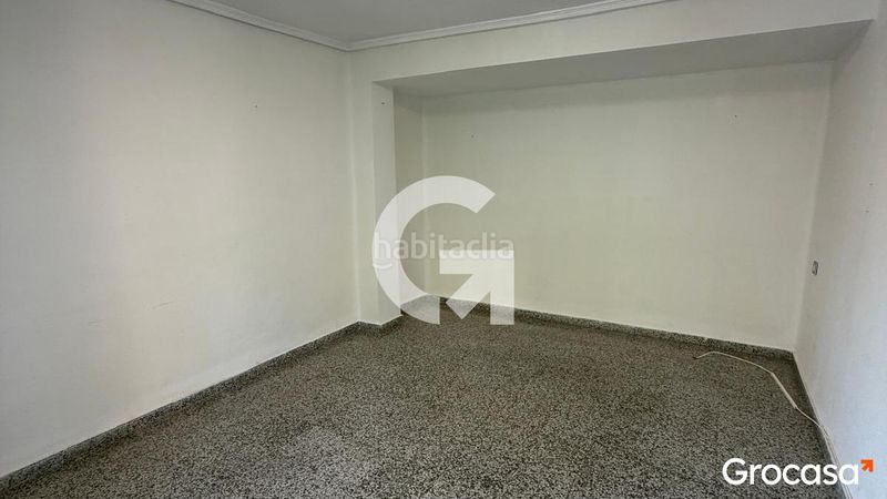 Foto 74de262c-a7bd-44a1-80aa-c209af5ce4b9. Pis a Centro puerto Sagunt