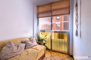 Flat  Cl santa creu. Tu primer piso en can calders