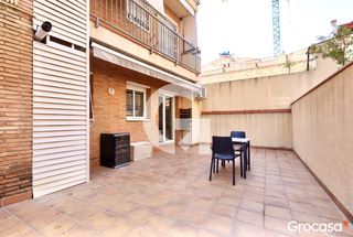 Etagenwohnung  Av constitucio. Luz, amplitud y una espectacular terraza  en pleno centro