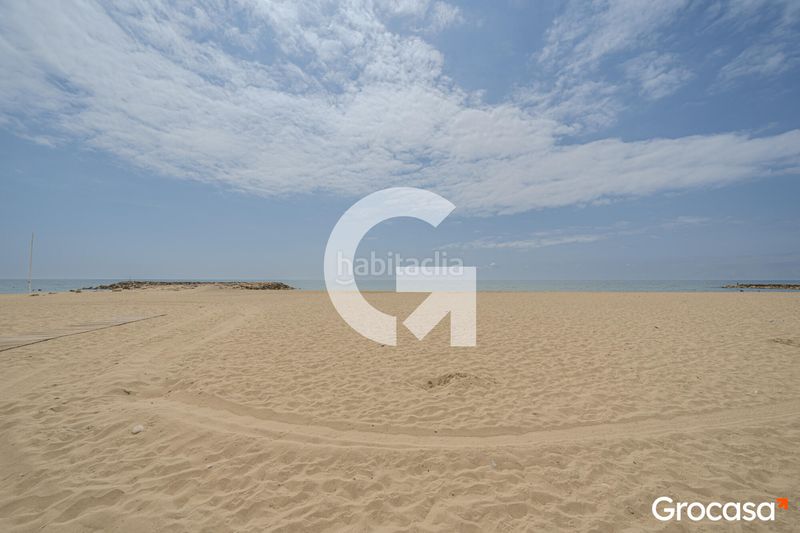 Foto e52d0ed7-7d13-465b-9c01-ed2c46c8c500. Pis a Maritim Cubelles