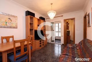 Piso  Cl joventut de la. Piso en venta en collblanc