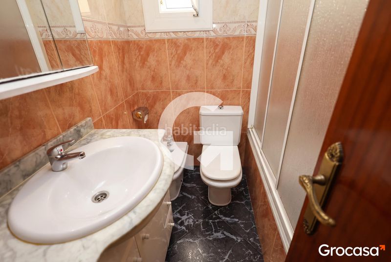 Foto e82e99bc-ec62-4438-a0cd-8bf4d032d1fa. Pis amb calefacció a Centre Rubí