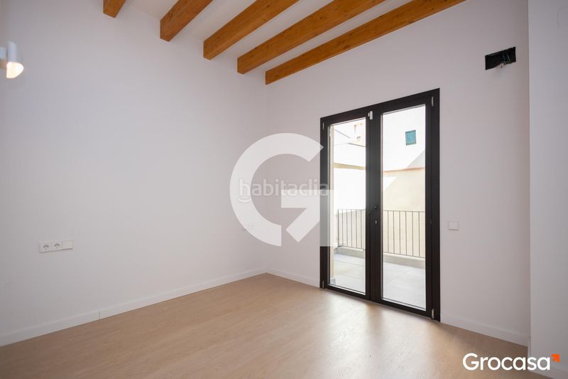 Foto 06b182fb-a0a1-4f44-8400-68a725f0aaa2. Casa adossada amb calefacció a Centre Rubí