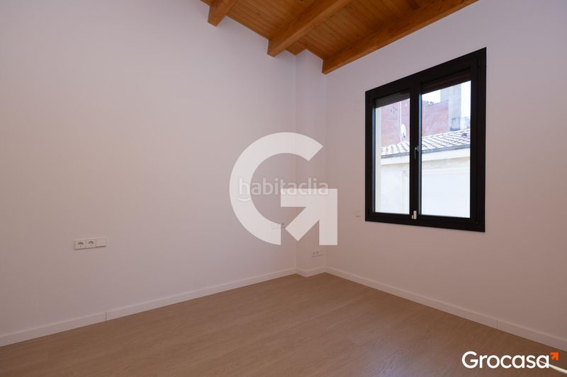 Foto 0c90f11f-925d-4f0c-a33c-6f9392881147. Casa adossada amb calefacció a Centre Rubí
