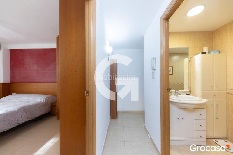 Foto 96bcc2d6-445d-4999-afb2-29659ba8366f. Dúplex  en venta en Centre. en Centre Rubí