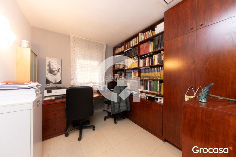 Foto acd97f70-1aef-48ff-952d-68ba4810c17b. Dúplex  en venta en Centre. en Centre Rubí