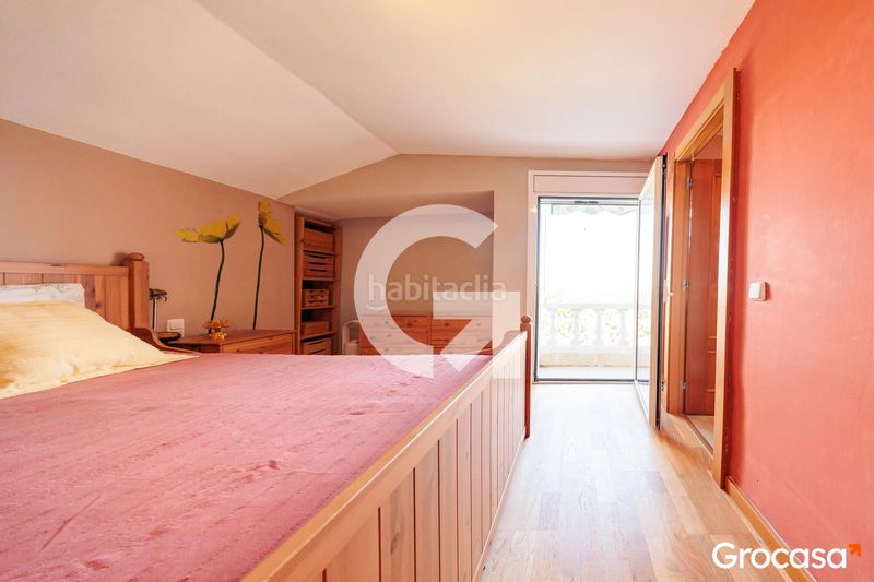 Foto 38a83e4c-8e8a-40e3-a886-1bb96dbc7a25. Casa amb calefacció aparcament a Can Font-Ca n'Avellaneda Castellar del Vallès