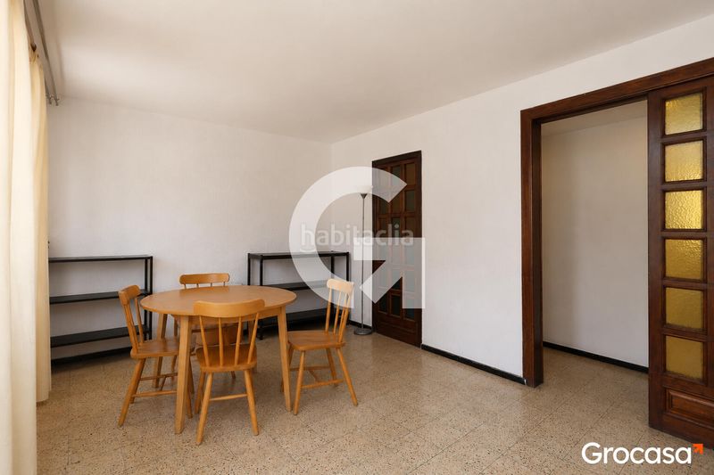 Foto e00da25b-f849-48b6-bab2-a9ac15a6a39f. Pis a Sant Genís dels Agudells Barcelona