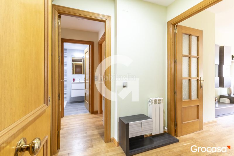 Foto c33b8dce-4dba-4724-9ac3-c2573155d7bf. Flat with heating parking in Eixample Sant Joan Despí