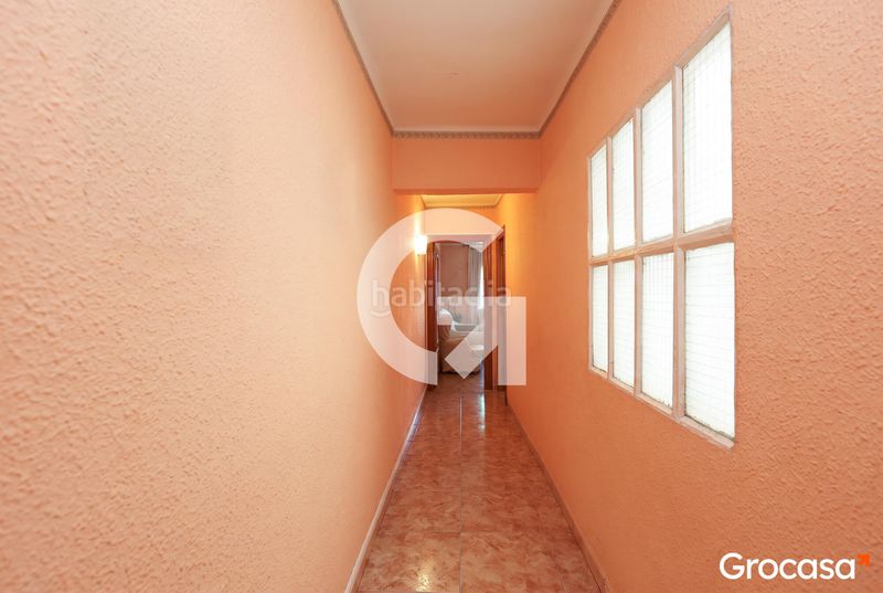 Foto f502993d-6d68-408a-89f0-d8750db9dd25. Pis a Centre Castelldefels
