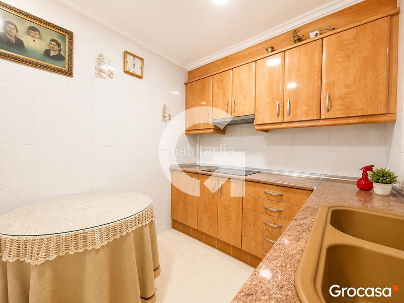 Foto 8ea54172-443d-46a6-81f7-63c2d82a6d84. Casa amb aparcament a Centro puerto Sagunt