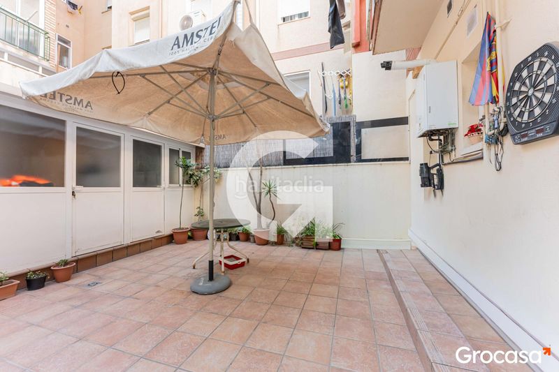 Foto b4a6b1cf-fadf-4857-a076-bcb8b0148fd3. Planta baixa amb calefacció a La Gavarra Cornellà de Llobregat