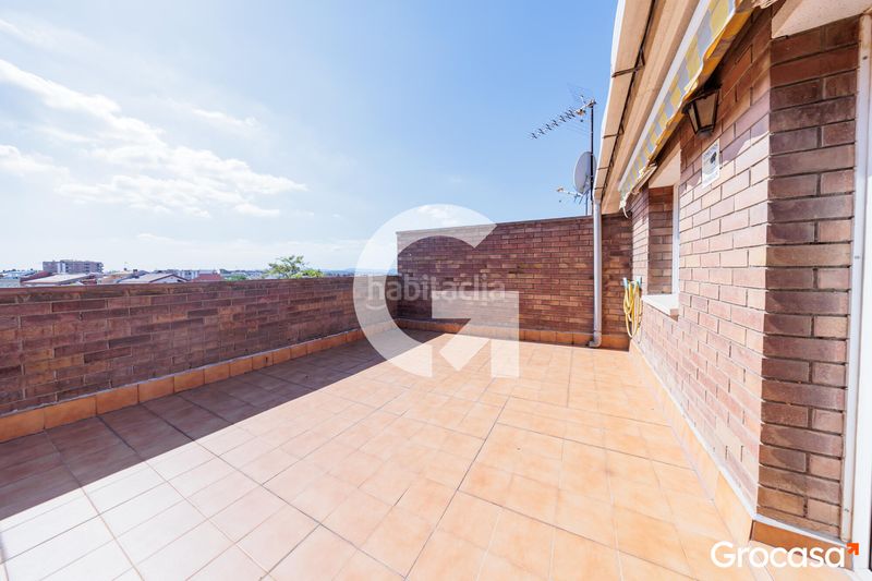 Foto 5d07e77e-390c-447f-a7d8-2fee76e8f750. Casa amb calefacció aparcament a Les Arenes - La Grípia - Can Montllor Terrassa