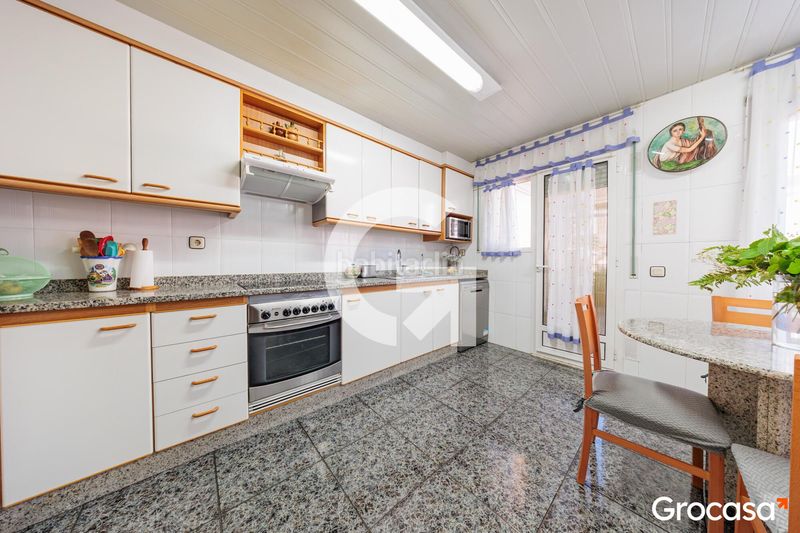 Foto 89a8413a-1e7a-44f7-a646-2b1c00707b05. Casa amb calefacció aparcament a Les Arenes - La Grípia - Can Montllor Terrassa