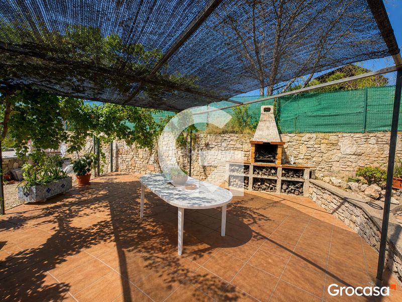 Foto f9d7974b-d6bc-4885-bde1-d38884306f23. Casa a Vallirana