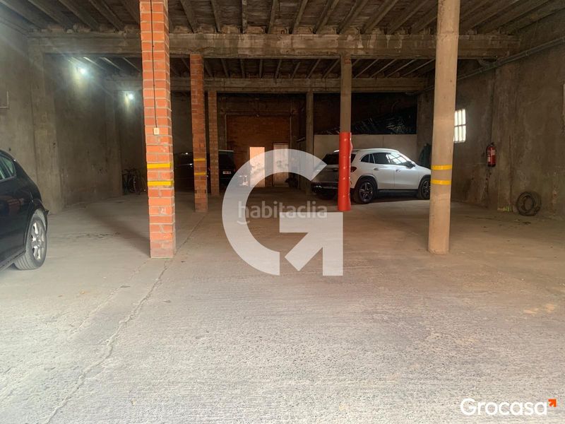 Foto a3482fb3-eae9-4931-8542-59da67feb2e9. Local comercial a Almacelles