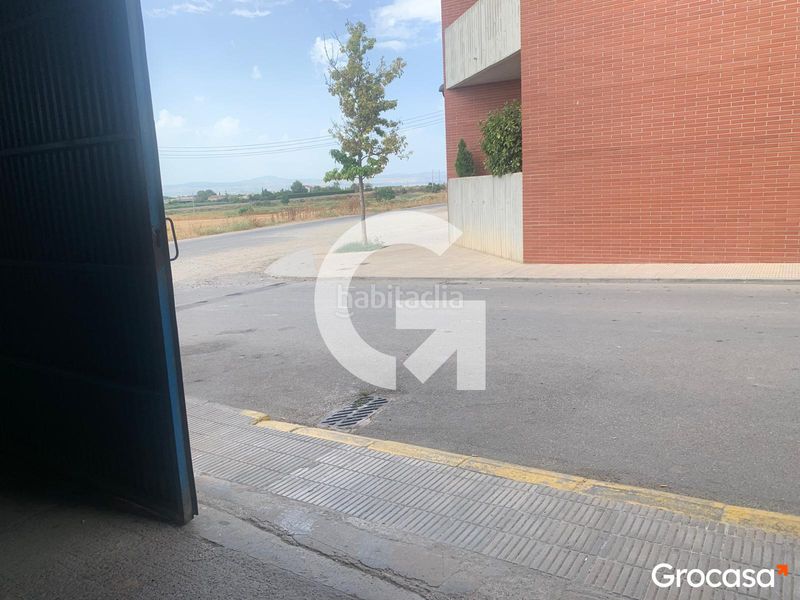 Foto a4643e2c-ec03-4d88-b13c-08518aa507e3. Local comercial a Almacelles